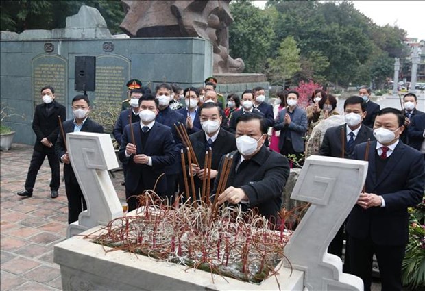 Hanoi’s Party officials pay tribute to King Quang Trung